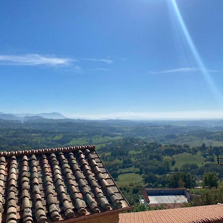 Locanda Le Ginestre Cantalupo in Sabina Luaran gambar