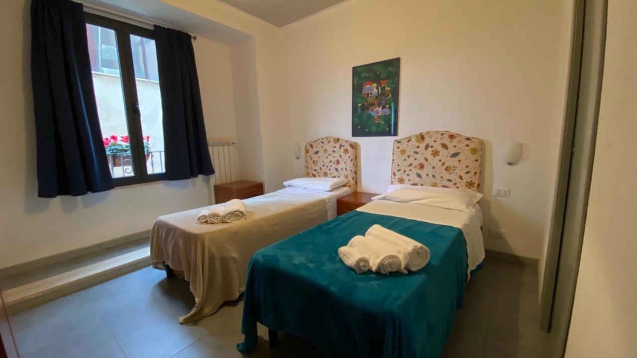 Locanda Le Ginestre Cantalupo in Sabina Luaran gambar