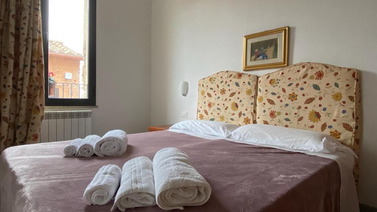 Locanda Le Ginestre Cantalupo in Sabina Luaran gambar